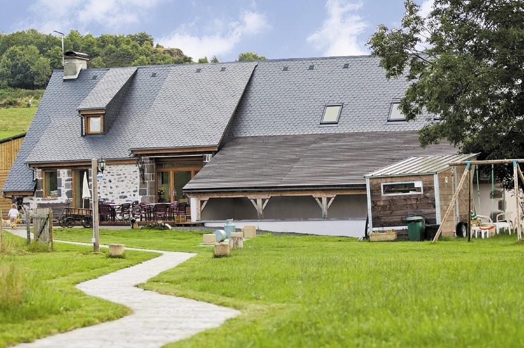 Domaine De La Chaux De Revel Saint-Martin-Valmeroux Exterior foto